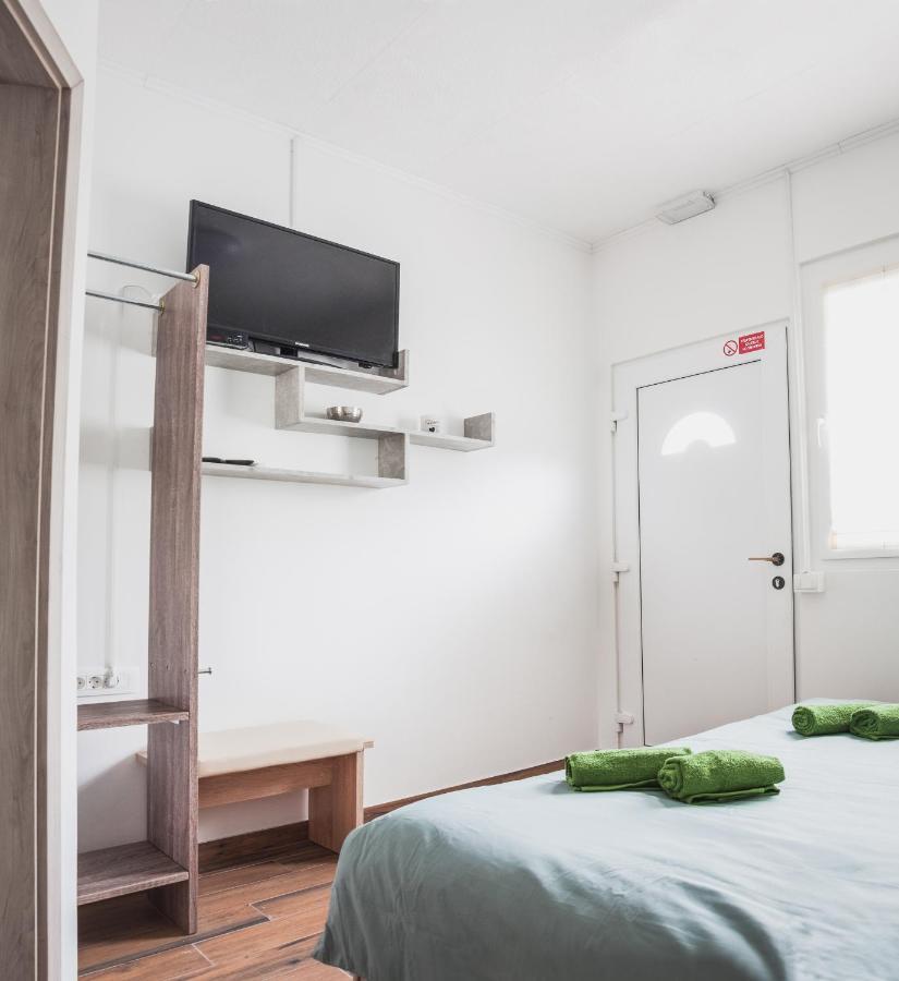 Apartmaji Hrast - Podbela Exterior foto